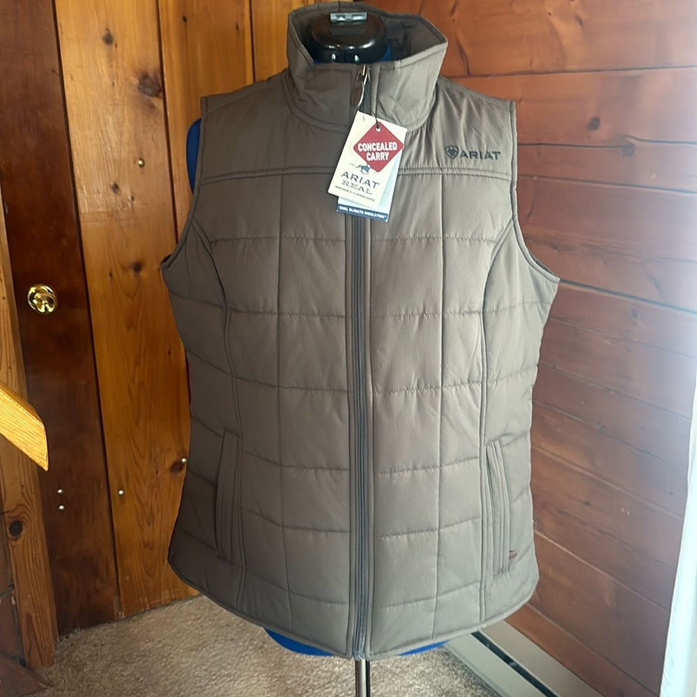 Ariat Crius Insulated Vest Size XXL